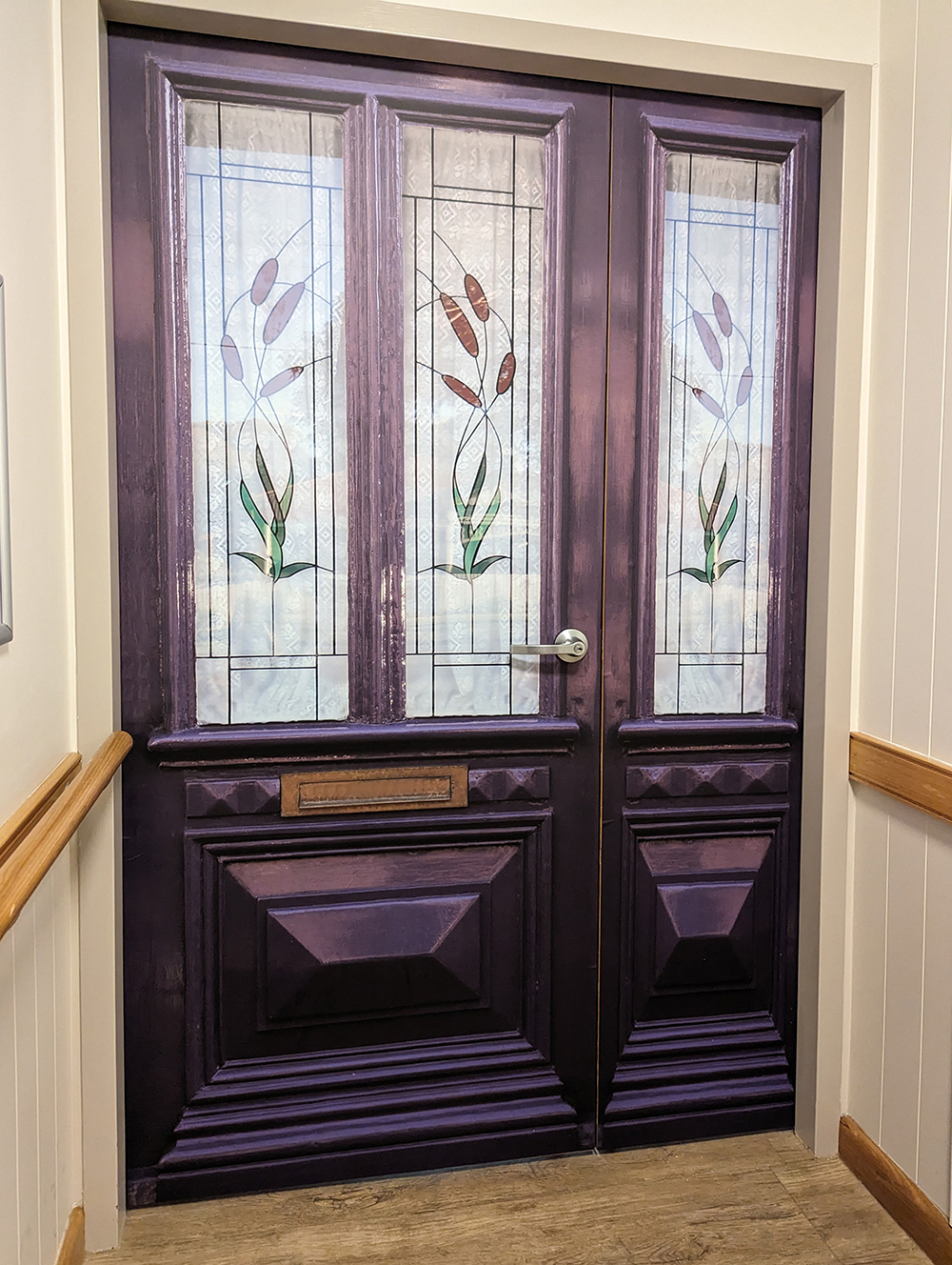 Purple-Tail-Cat-N-Kitten-True-Door Purple-Tail-Cat-N-Kitten-True-Door